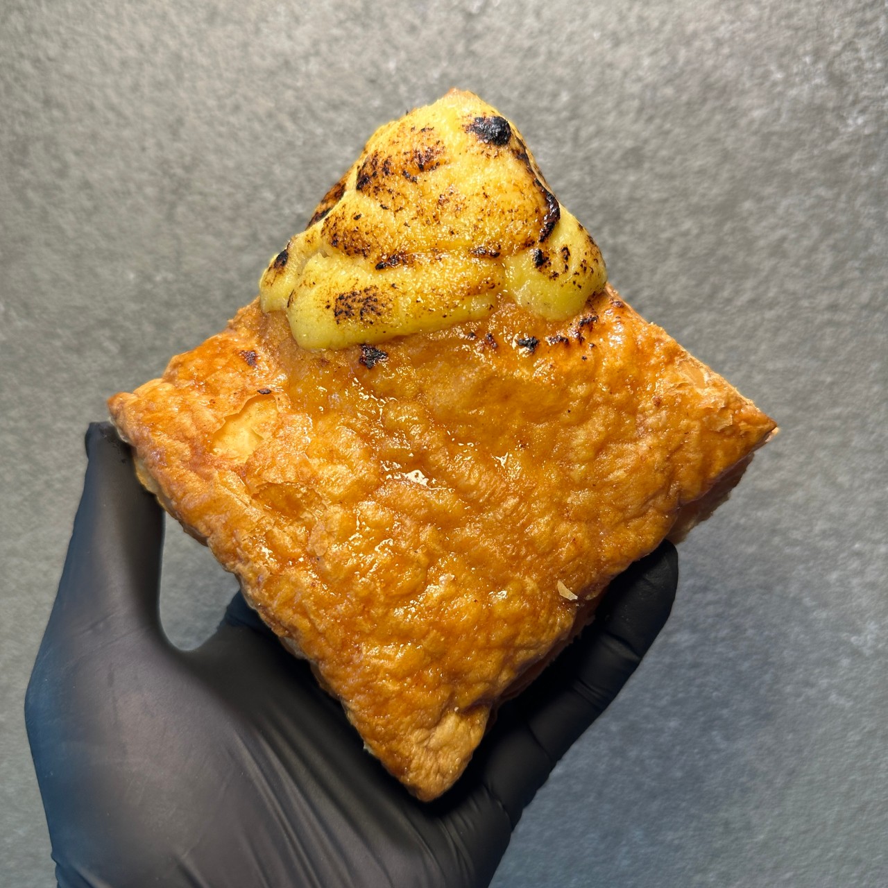 Ancien bakery case with pastries in Gwangalli