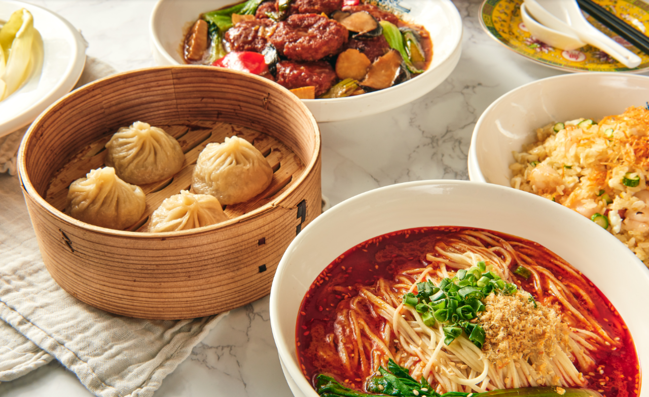 Crystaljade Inspire 小笼包蒸汽袅袅升起