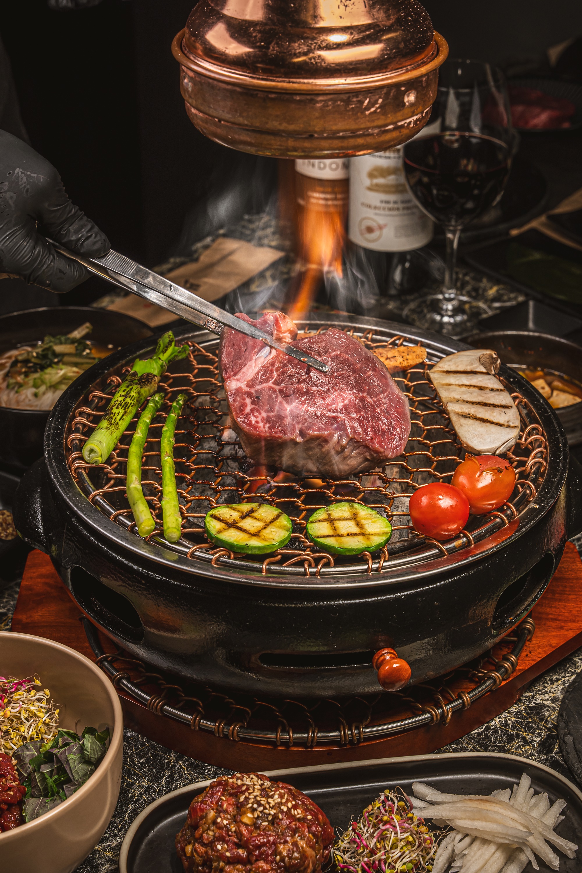 Woowol Cheongna modern Hanwoo dining room and grill service