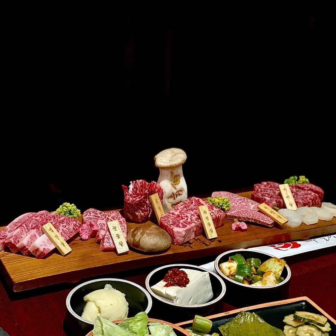 Woobling x Mamalamb 頂級韓牛，由服務人員桌邊烤制，淸潭區