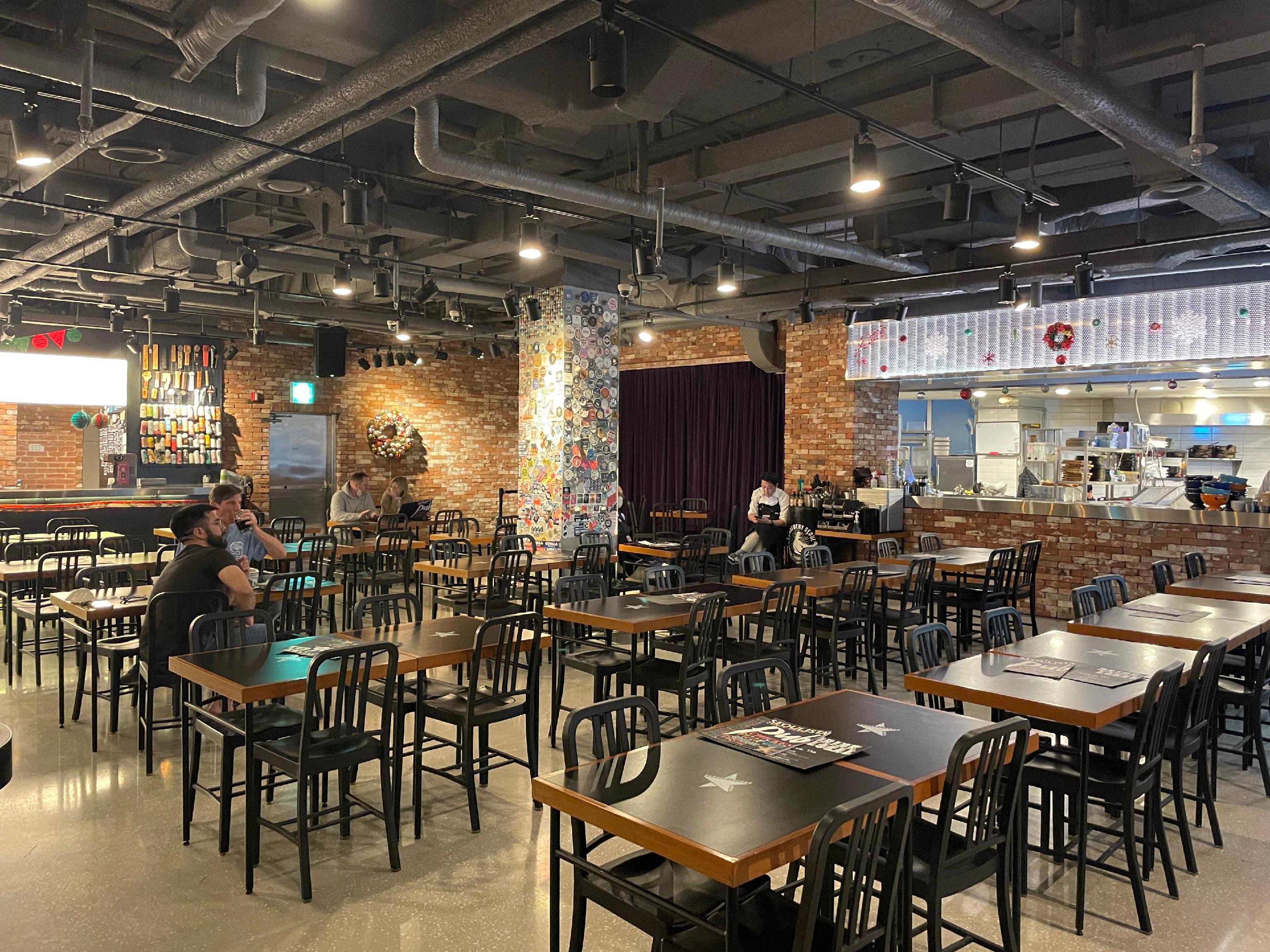 Seoulista beer hall and bistro at Hotel Manu near Seoul Station