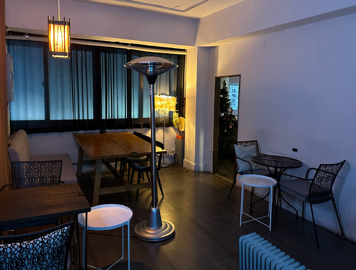 He Woo late-night laver dishes and seafood in Seongsu