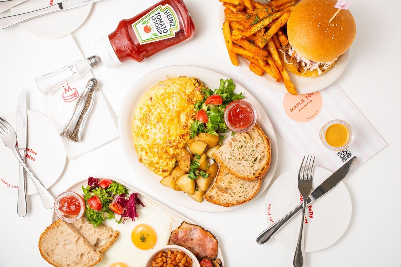 Maple Top Pancake Club松软煎饼与露台早午餐