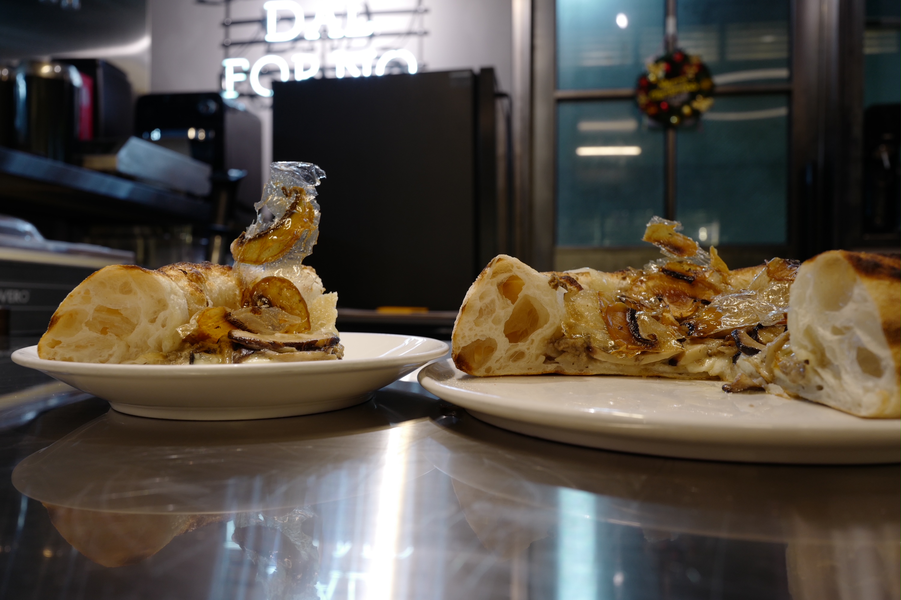 Pizzeria Dal Forno high-hydration sourdough pizza with airy cornicione