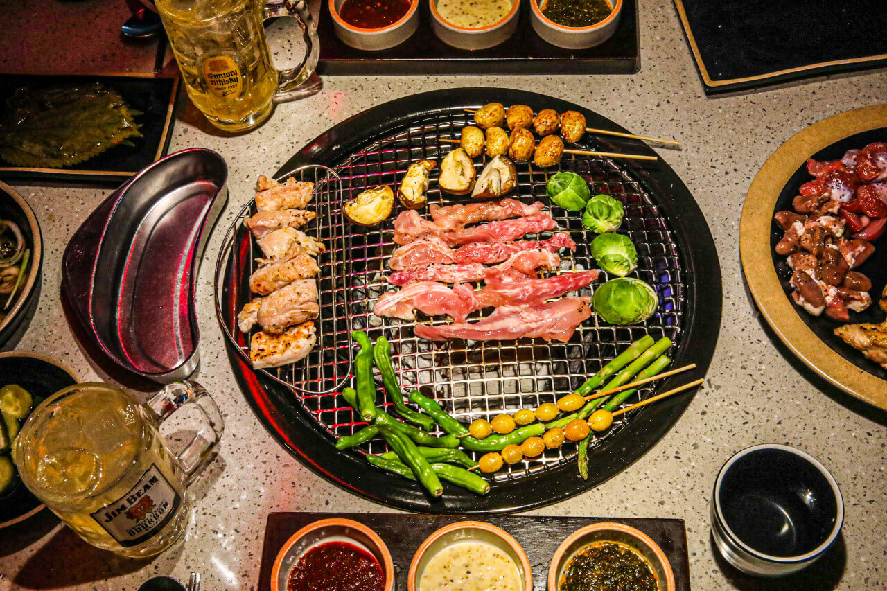 Hen 現場切割醬汁香烤雞