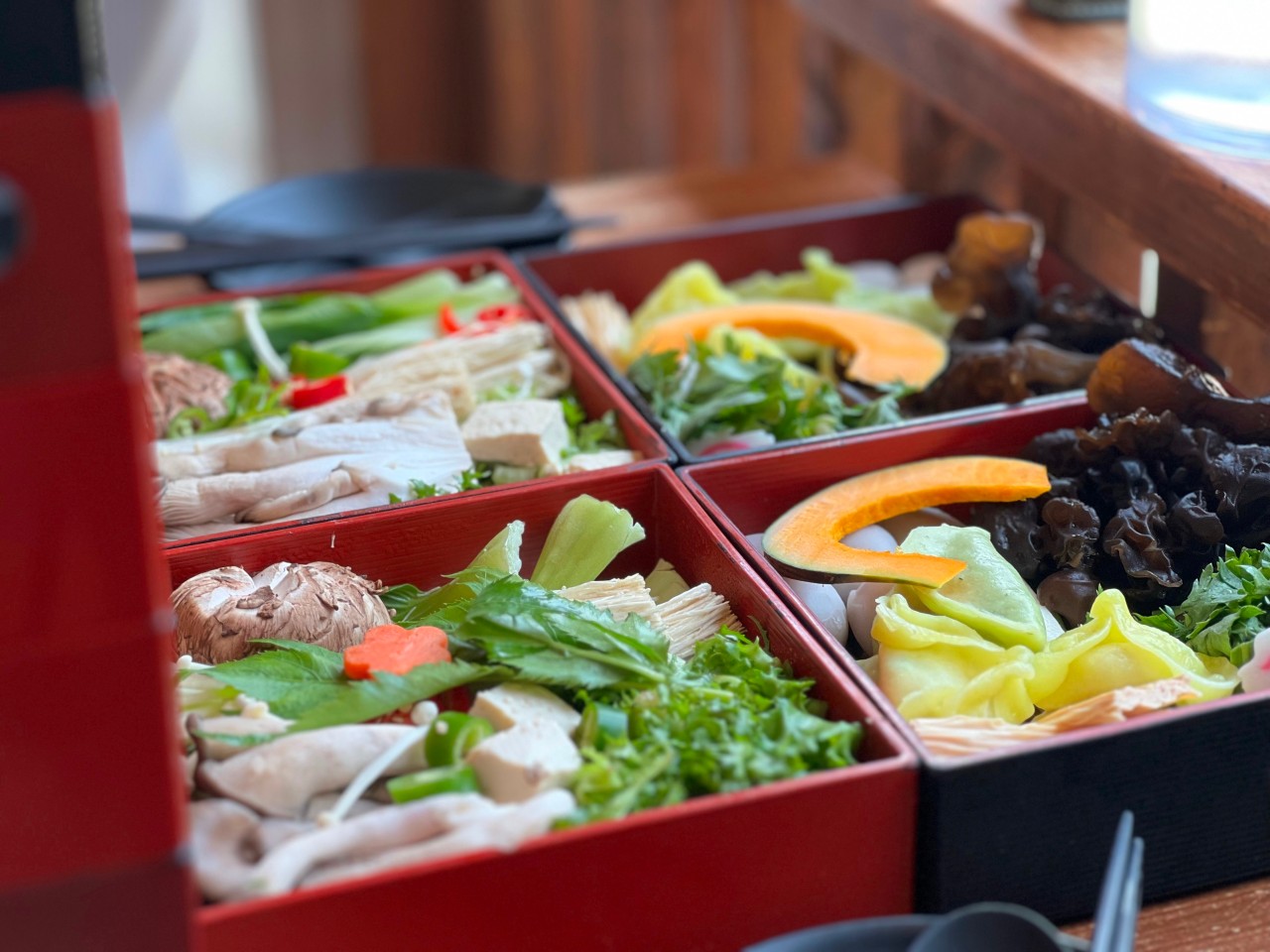 益善洞溫泉집的蒸氣與涮涮鍋套餐，置身溫馨空間