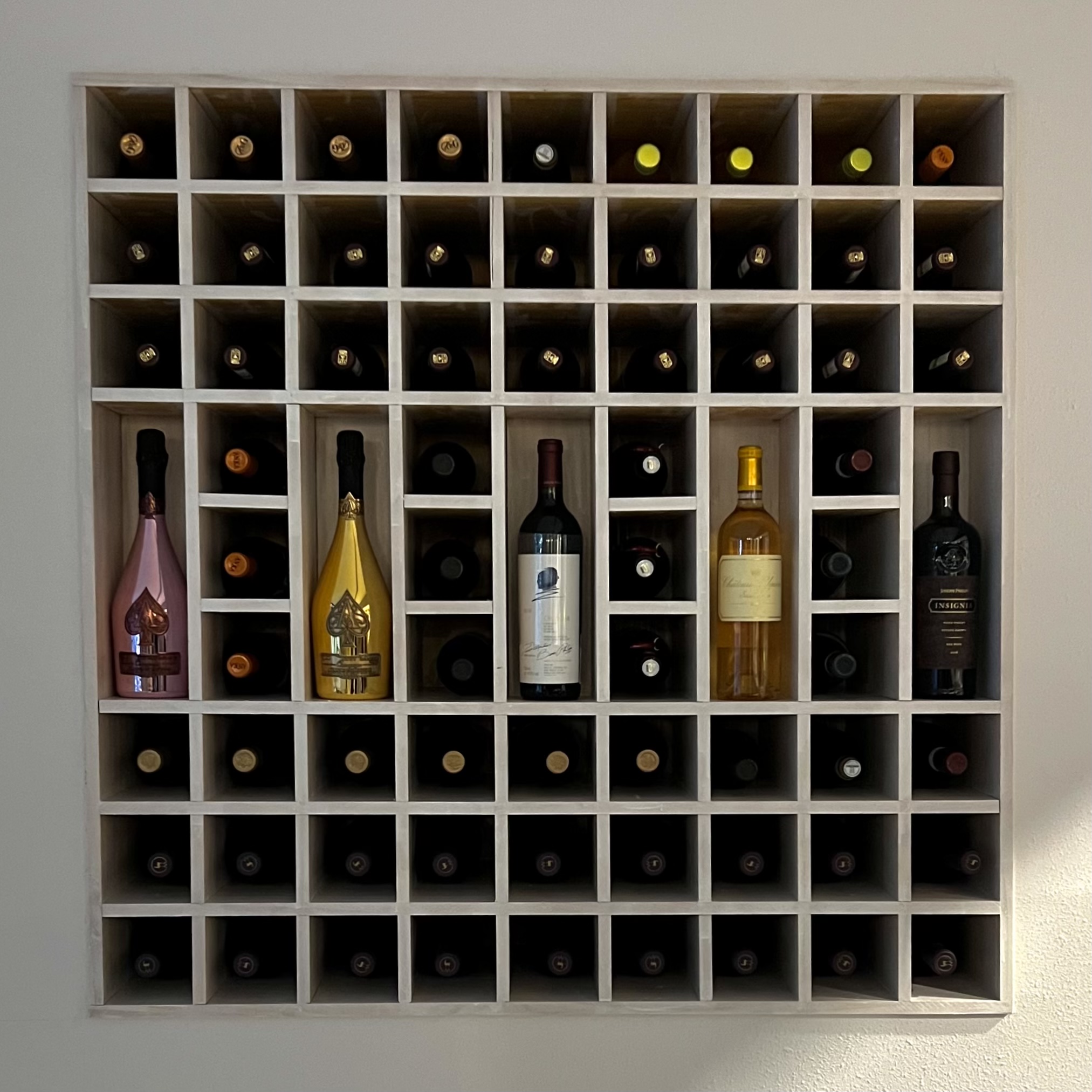 Bar Kkat cozy wine bar interior with glowing lights