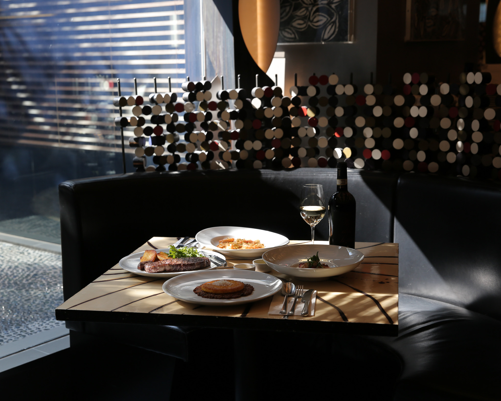 10 Corso Como Seoul Cafe dining room and Italian dishes