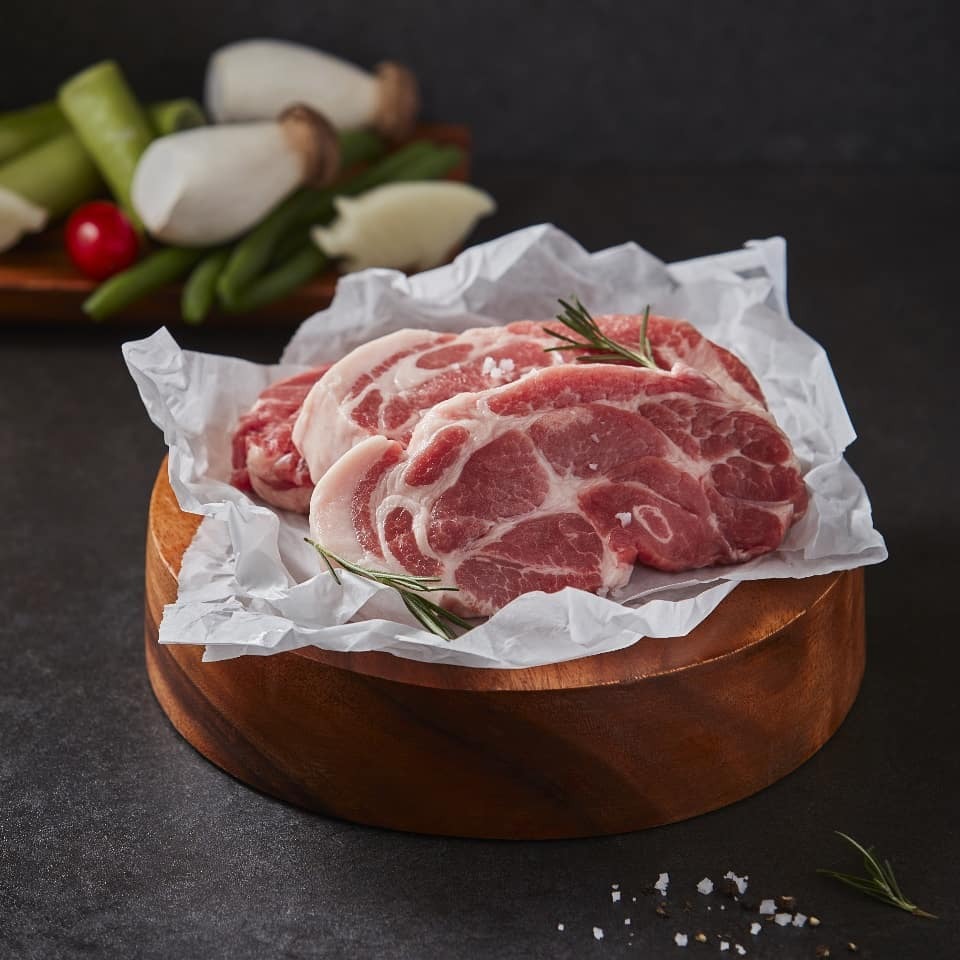 Dottydaega多語言點餐機搭配五花肉與梅花肉