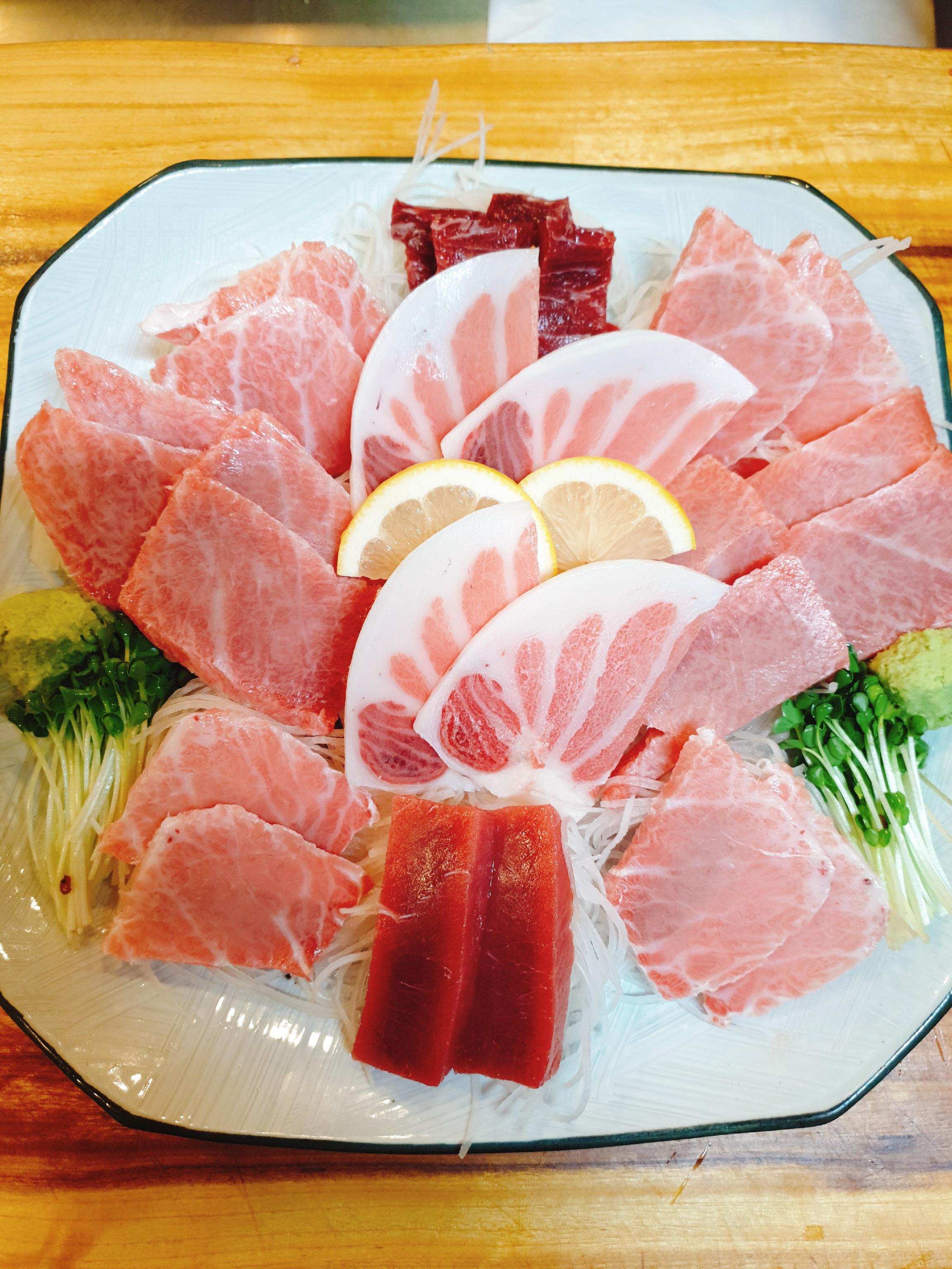 ジノチャムチのクロマグロおまかせプレート