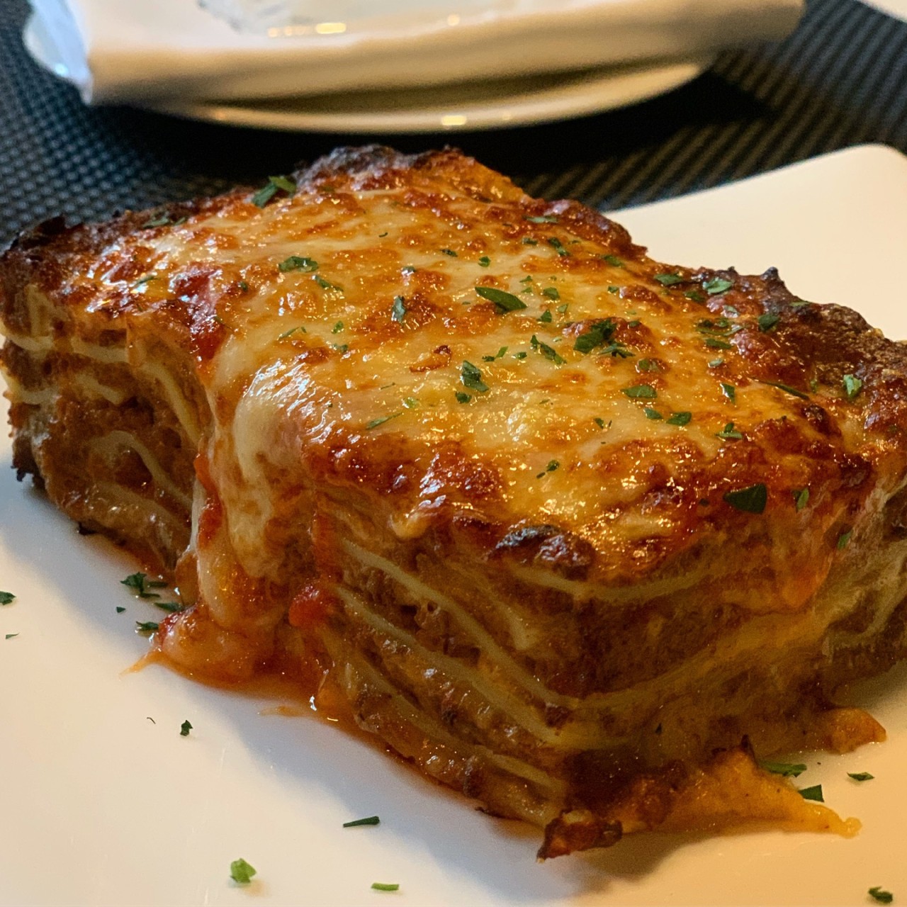 Benvenuto lasagna and pizza with calm interior