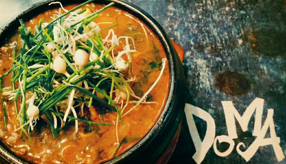 DOMA Insadong best soybean paste stew and black pork shabu
