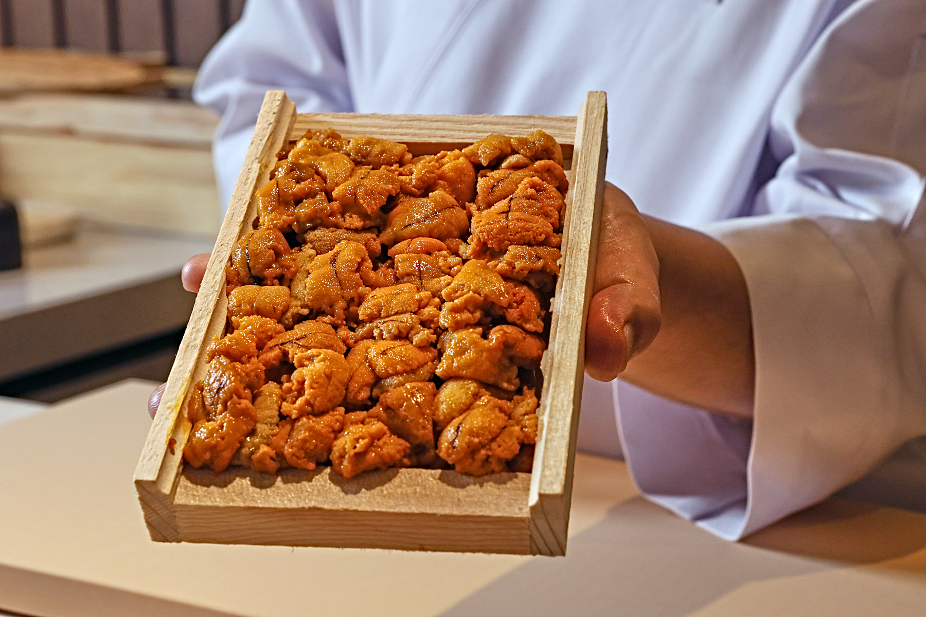 Sushi Doku Gen omakase counter in Wangsimni