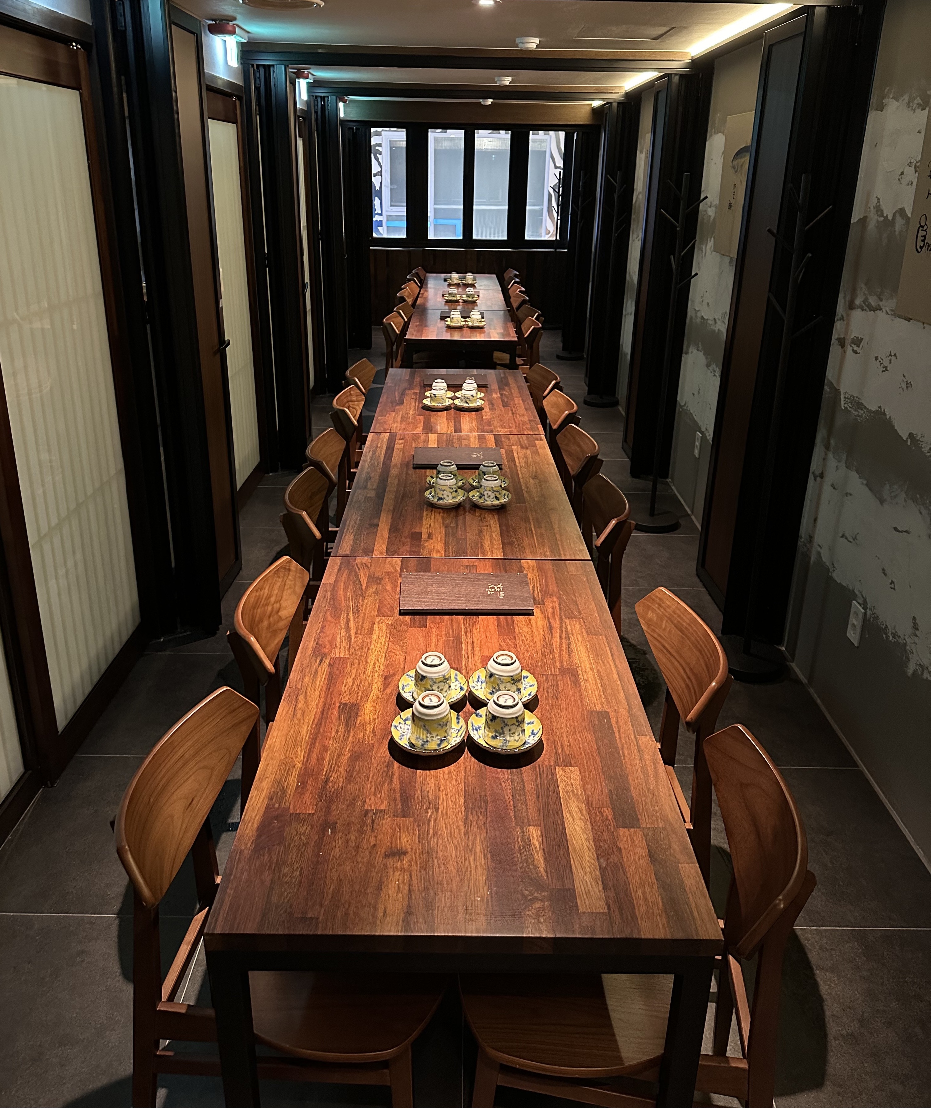 Kappo Uo Jonggak private room izakaya spread