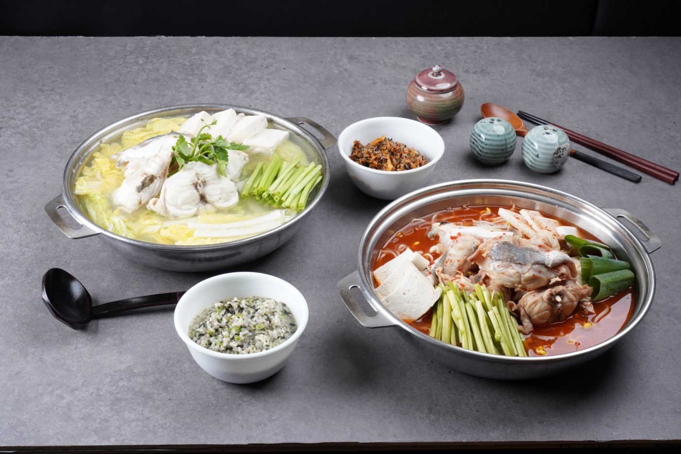 Samho Bokzip classic fugu shabu shabu and condiments