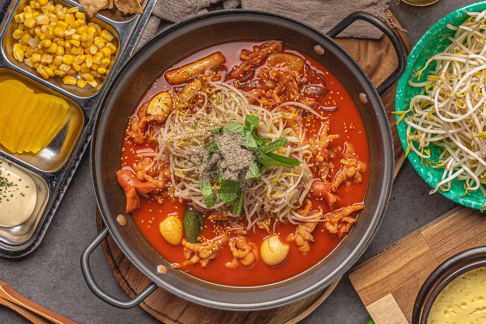 Yuni Buldakbal spicy grilled chicken feet with melted cheese