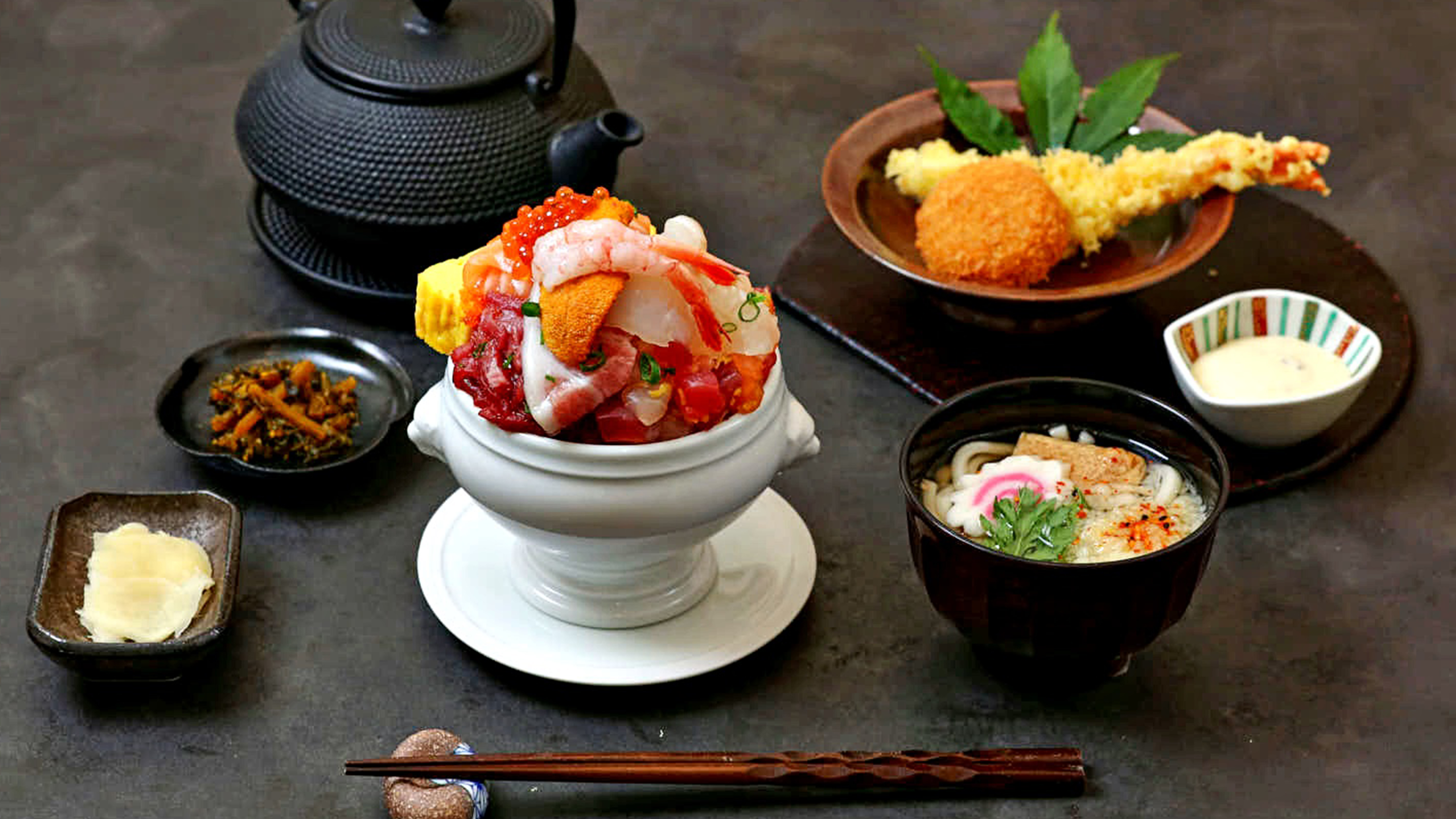 Sushidoku Kamidon premium kaisendon bowl