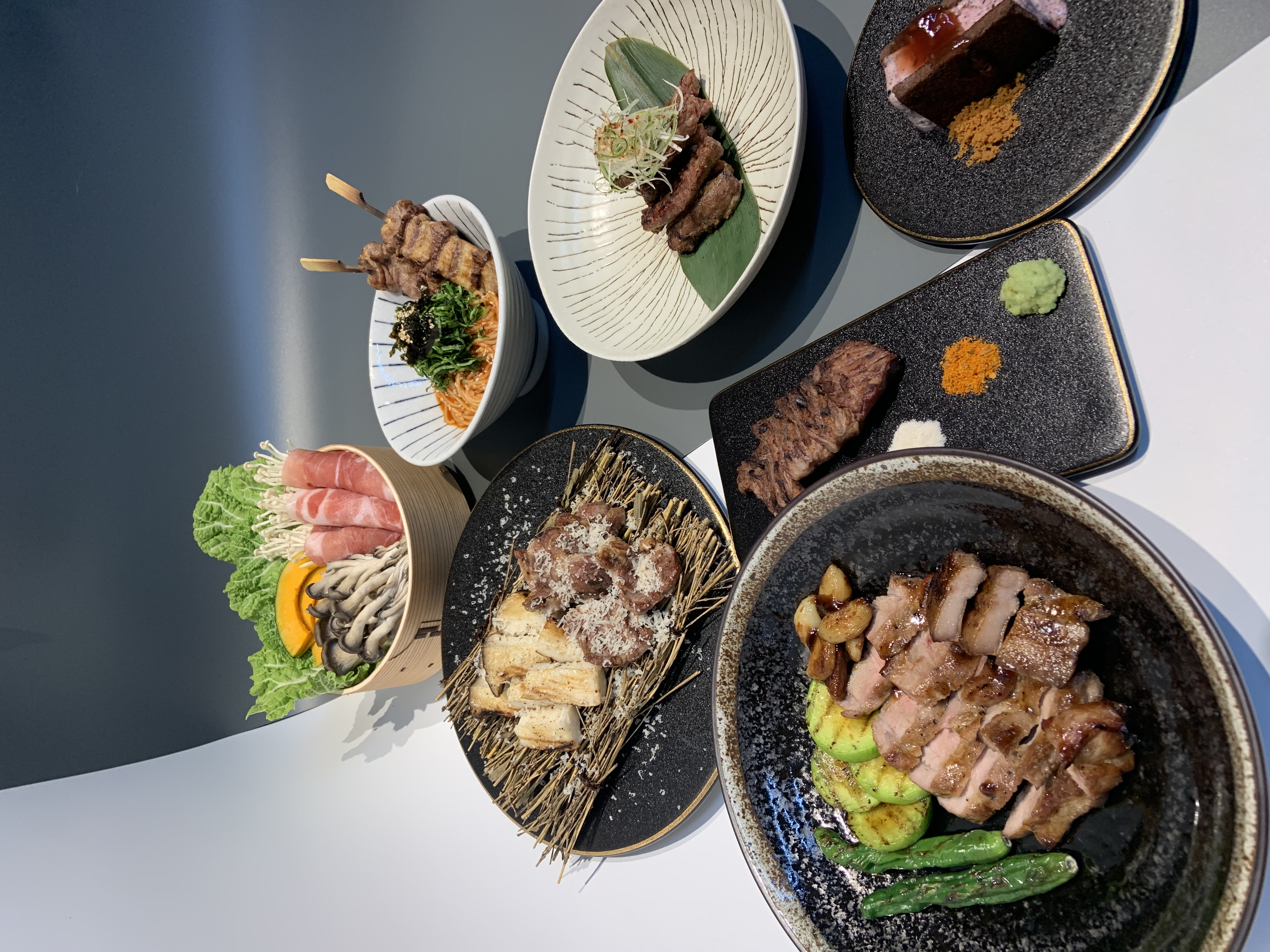Pork and lamb omakase course grill in an intimate room