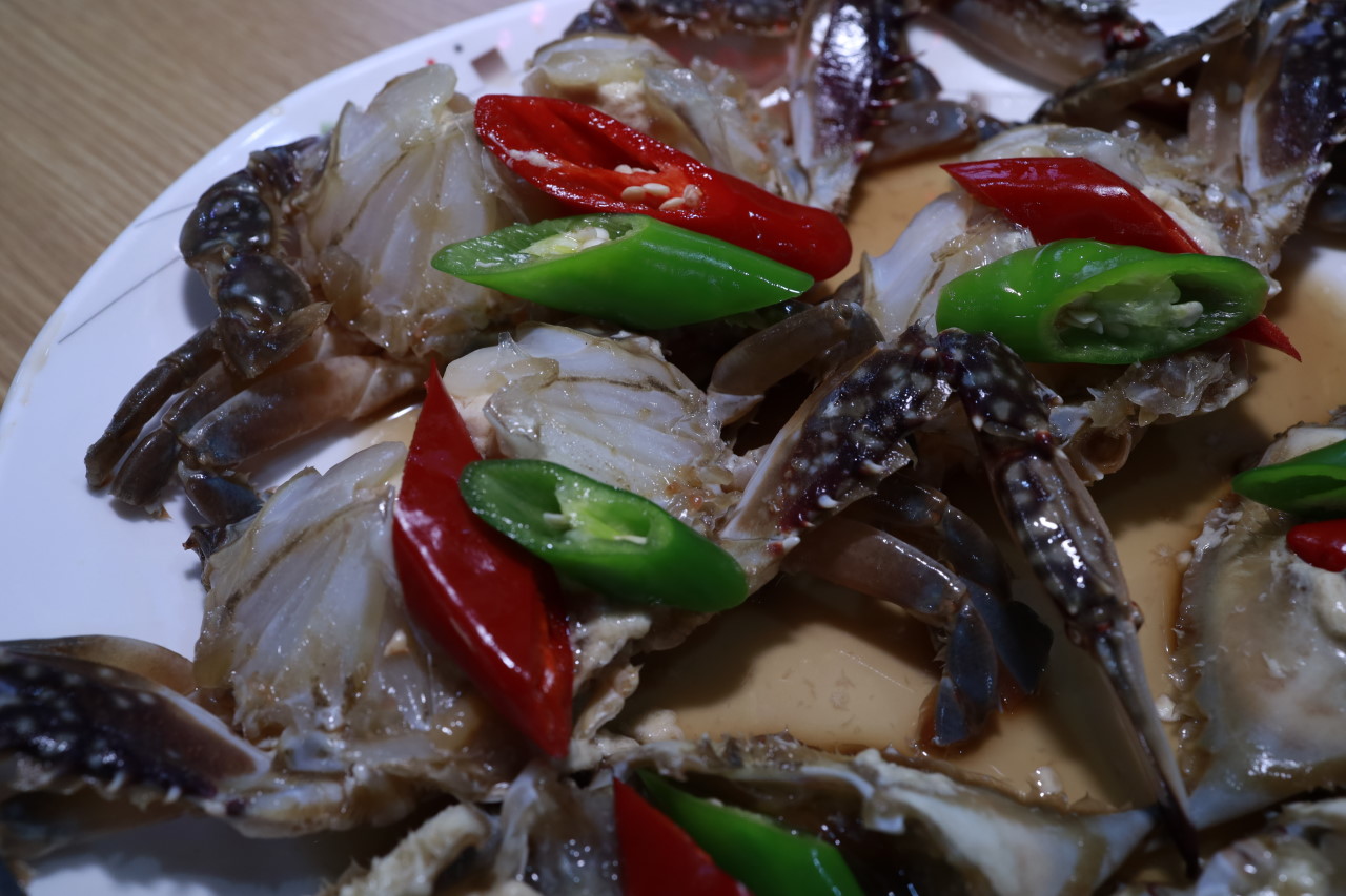 能谷庭能菇雞肉白熟鍋熱騰騰上桌