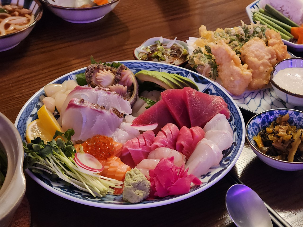佐藤 西村 熟成生魚片與海鮮蓋飯