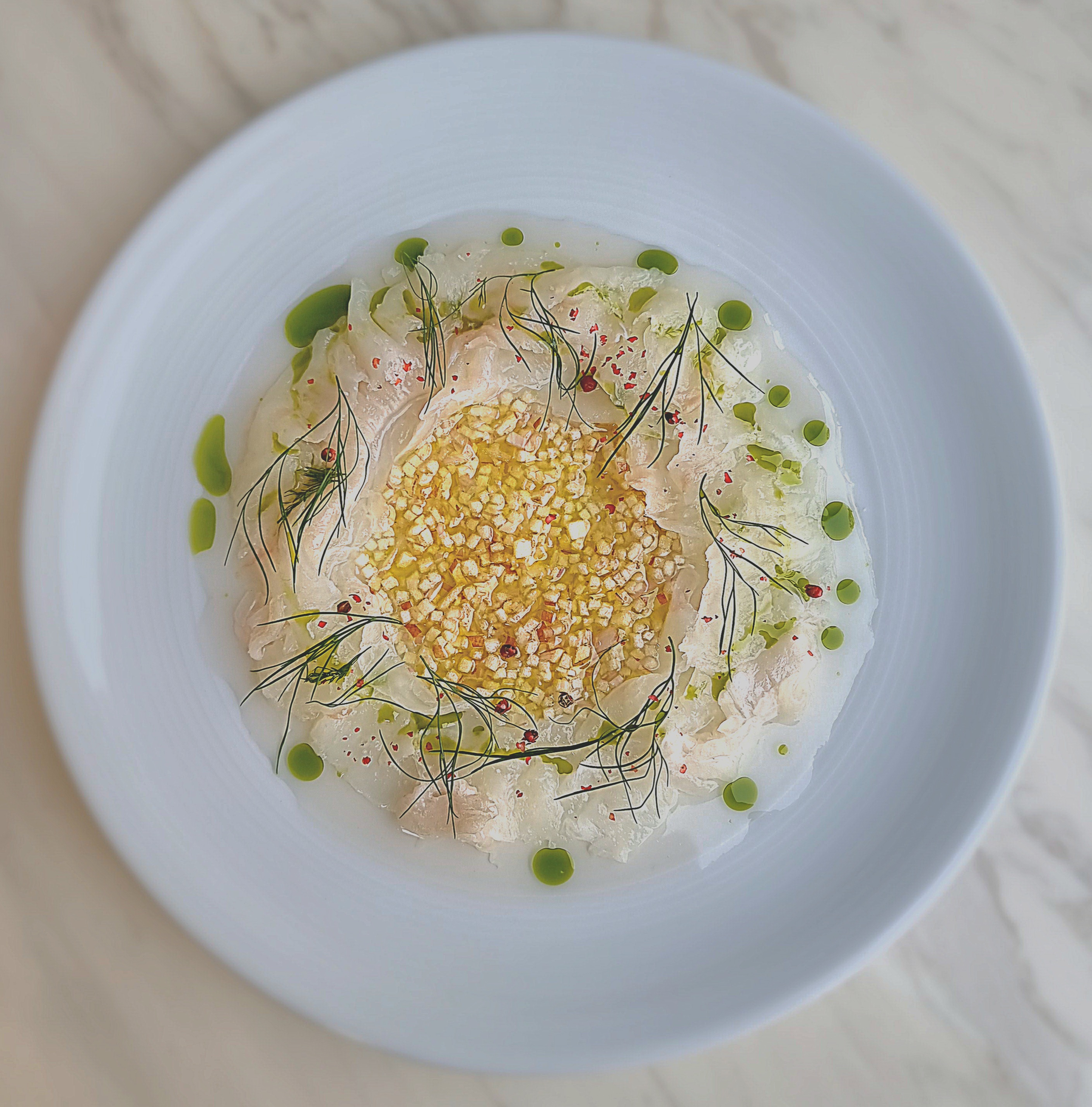 チロピザバーの薪窯ピザとワイン