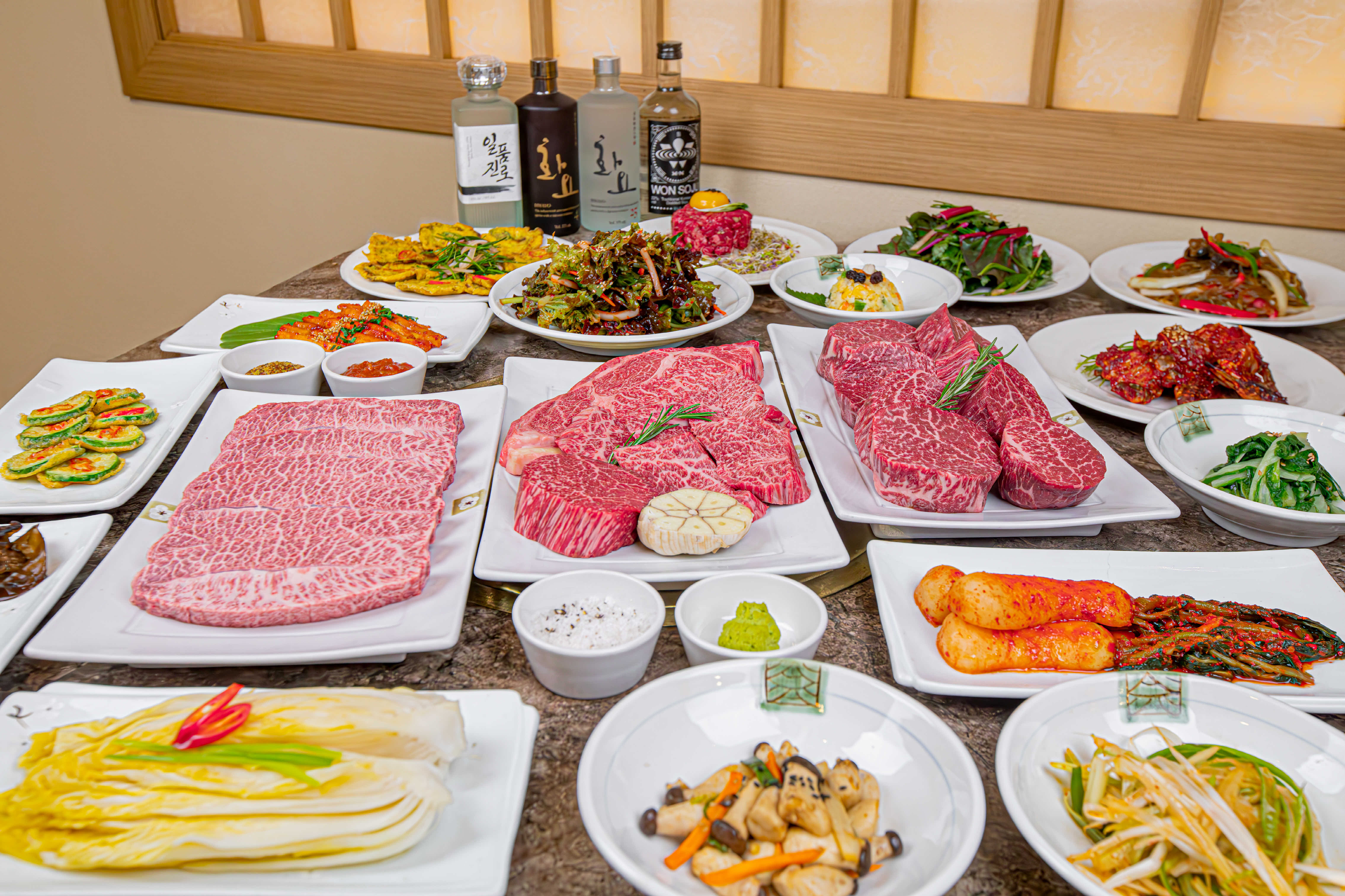 Minso Hanwoo Geumyung-ro 1++ No.9 cuts on grill