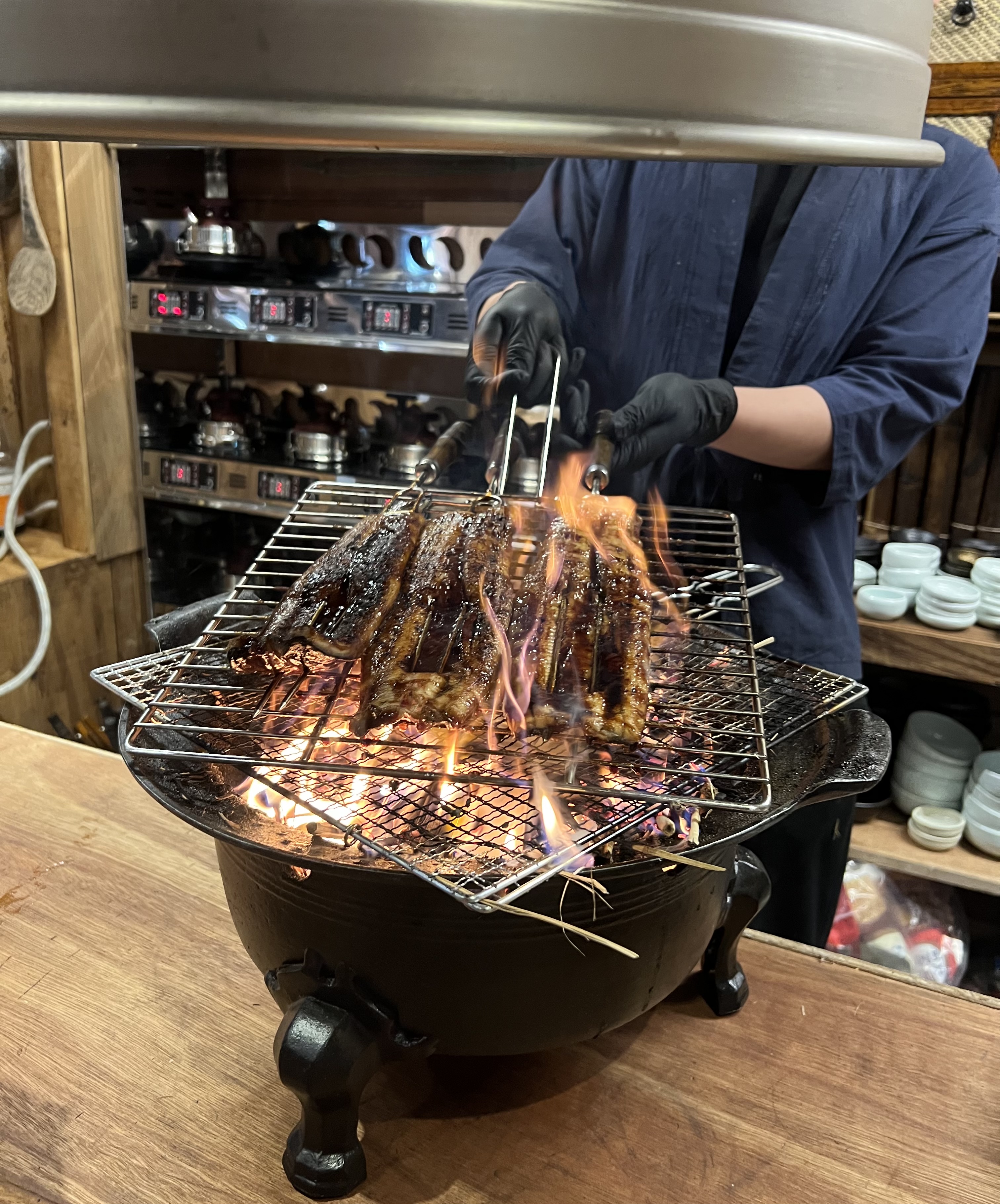 Geunbon Yangman 龙山店现烤鳗鱼