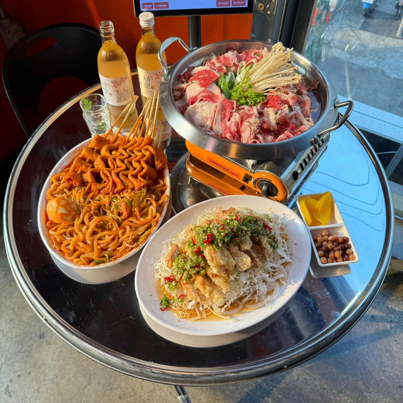 Lucky 7 Itaewon韩式融合酒馆内部