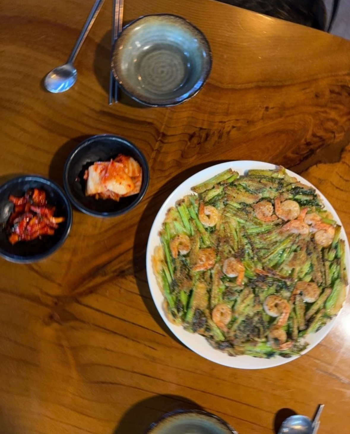 備珍島鮑魚燒烤乙支路海鮮盤