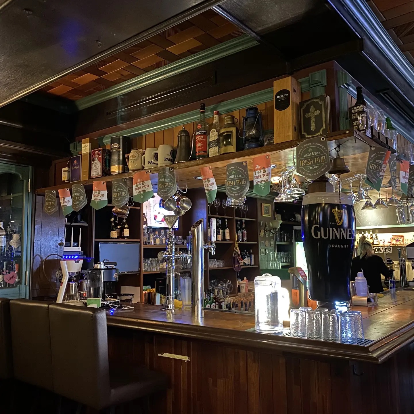 Guinness Bridge Irish pub pints and sports screens