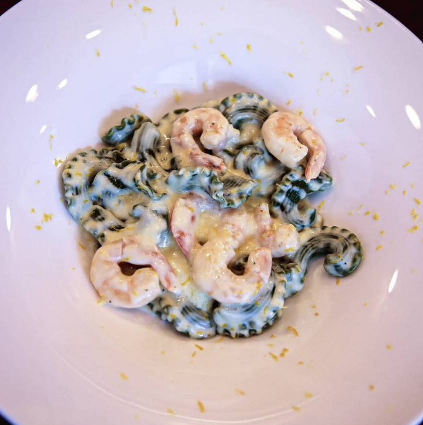 Fine trattoria pasta and wine at Paolodemaria