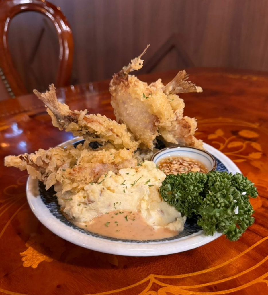 Nakas Highball Club Showa-inspired hotel bar vibes