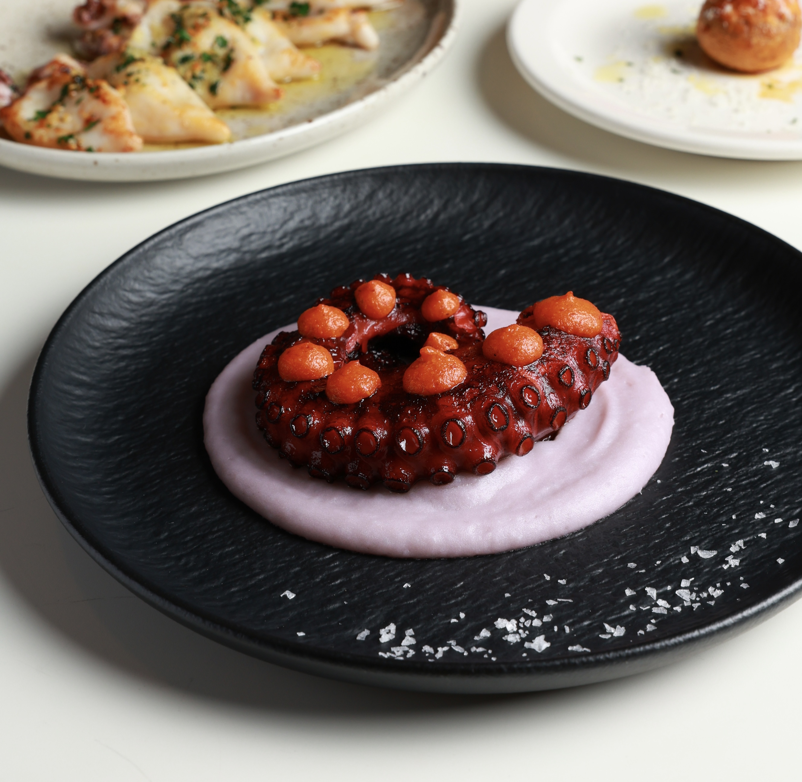 grados Sinsa Spanish modern tapas and cozy bar interior