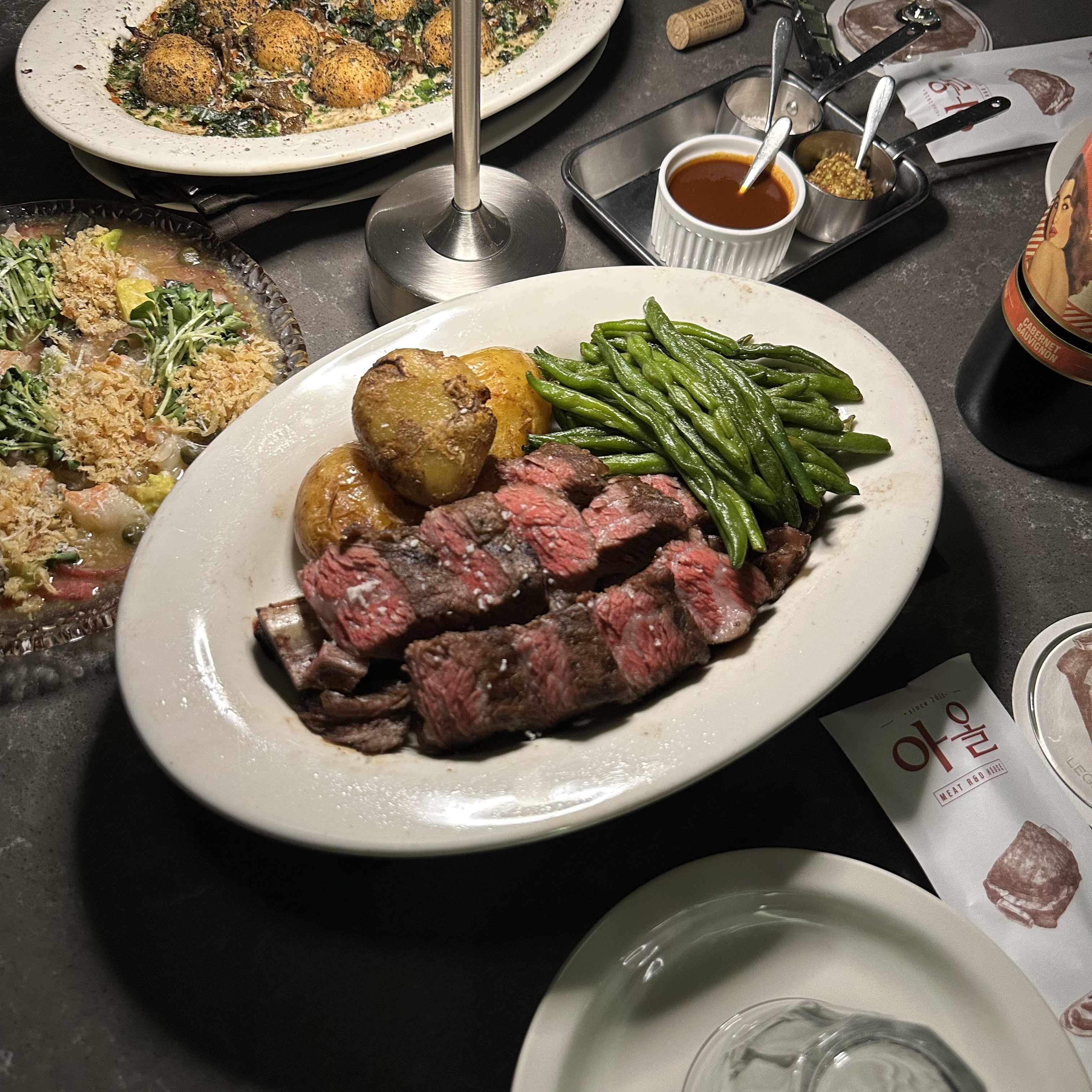 AOL MEAT R&D HOUSE prime ribs and gnocchi with wine