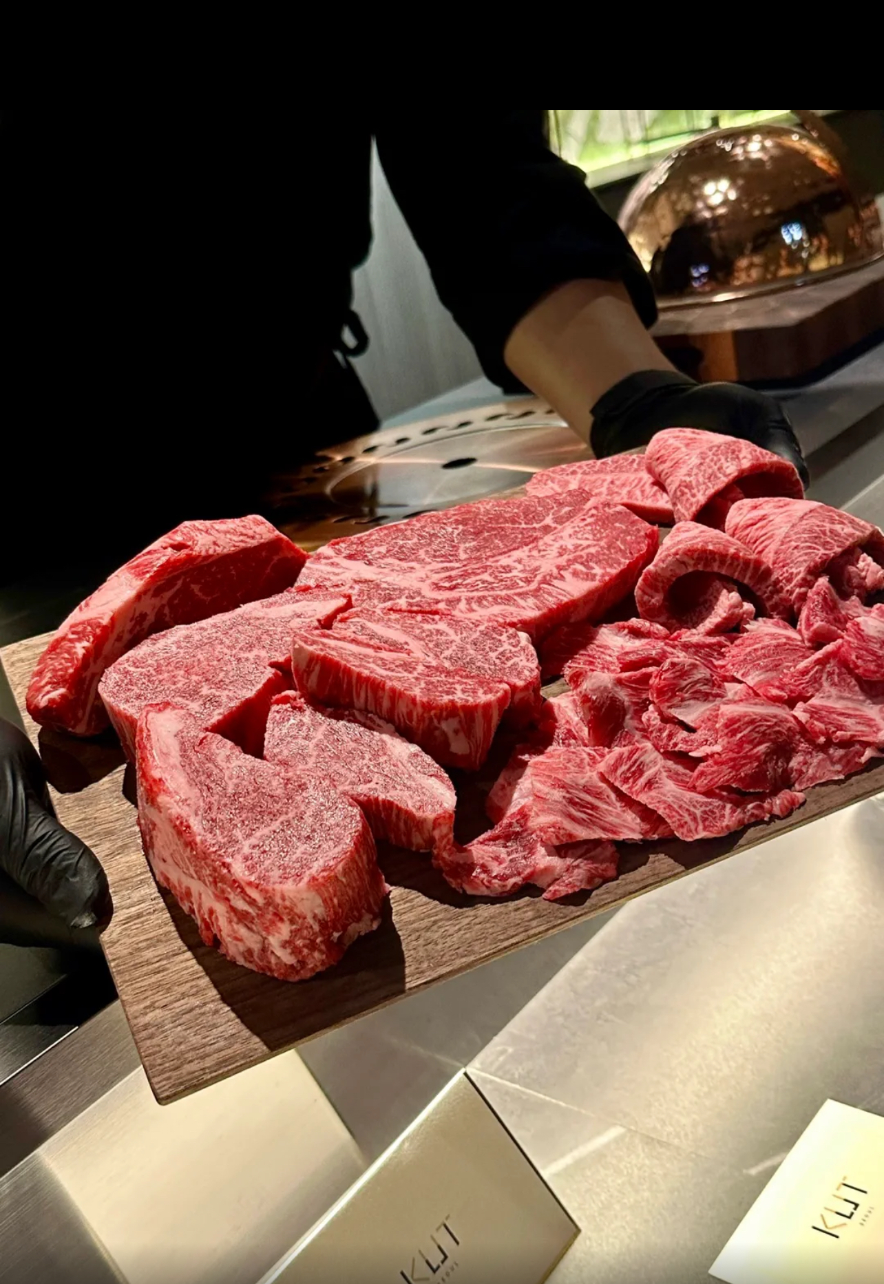 KUT 私人包间 韩牛套餐与钟路景致