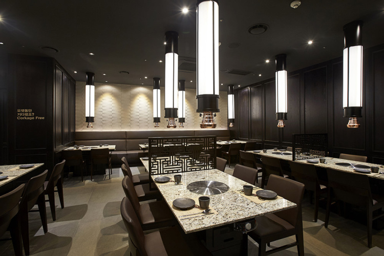 Twoppul Yeouido 1++ Hanwoo selection and table-side grill