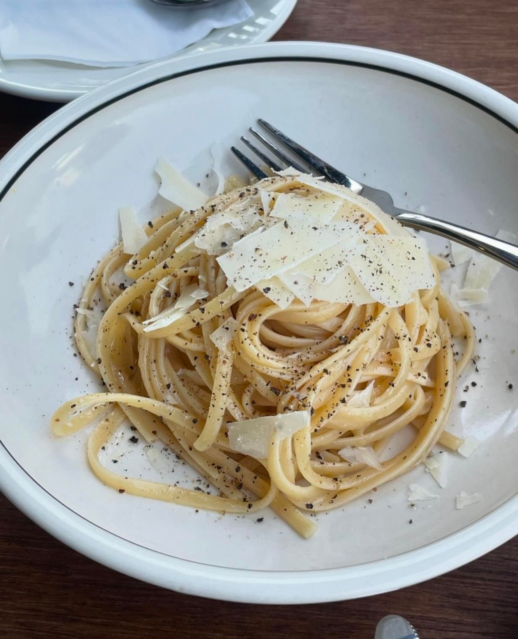 熱情町三步鄰近濟州機場的法式吐司與早午餐