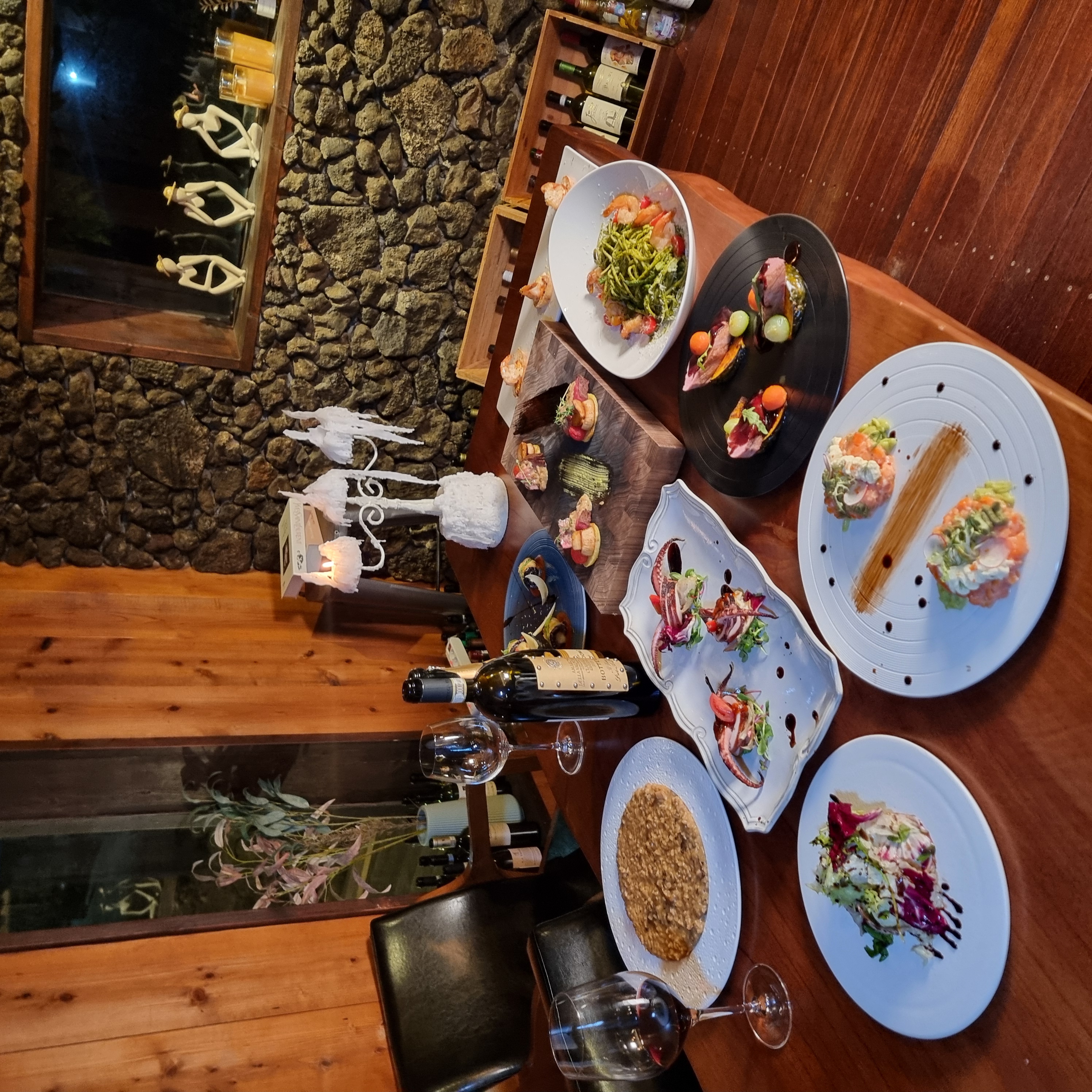 LA TAVOLA Italian social dining in Hamdeok