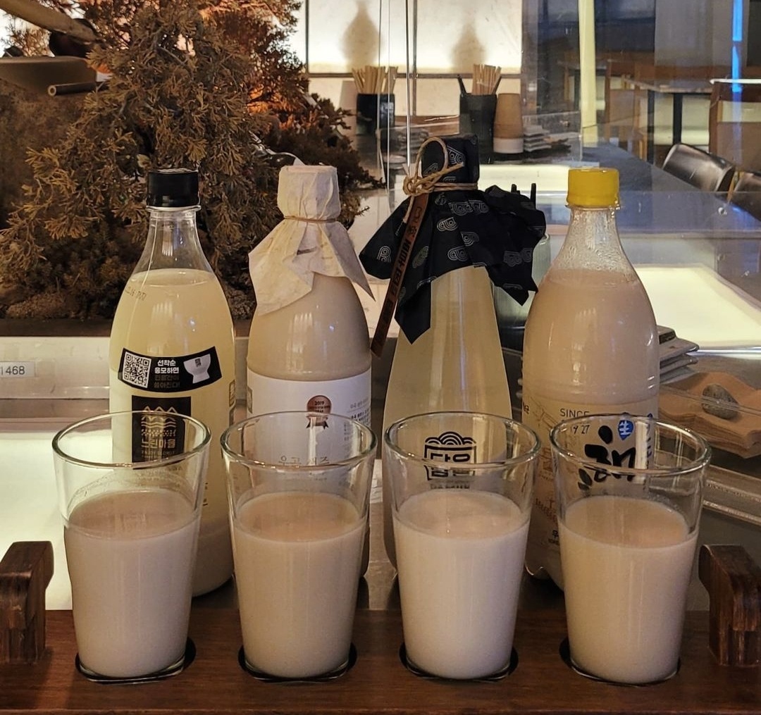 Modern makgeolli bar setup at Gye Yeong Sanghoe