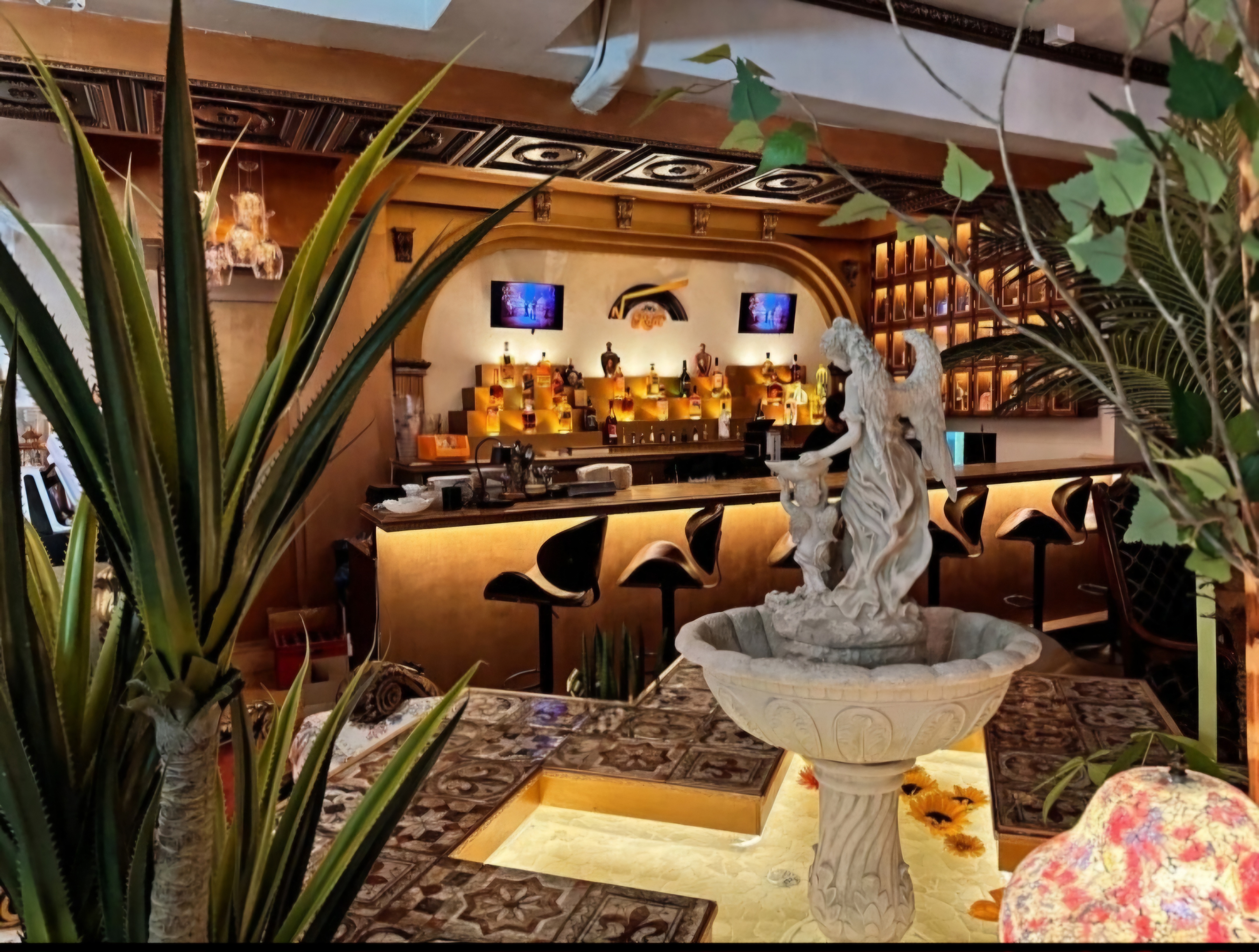 Root LP dining bar with vinyl DJ and cocktails