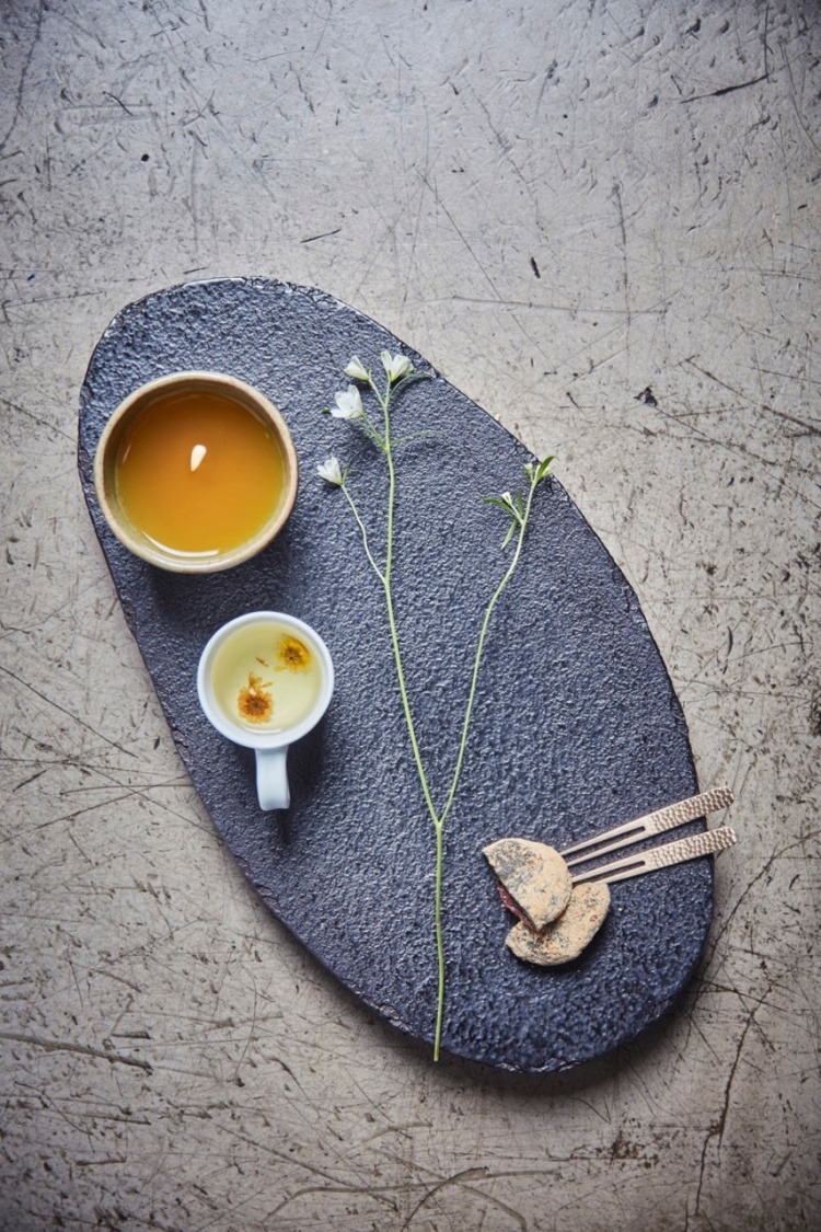 仁寺洞のA Flower Blossom on the Rice オーガニックビビンバと季節の小皿