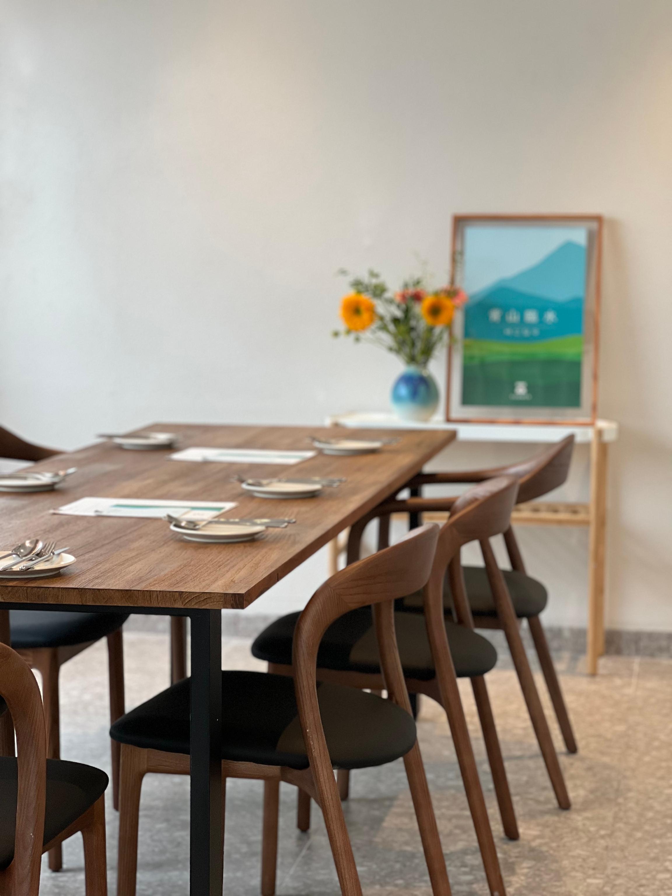 배산임수三星店季節小菜與酒吧氛圍