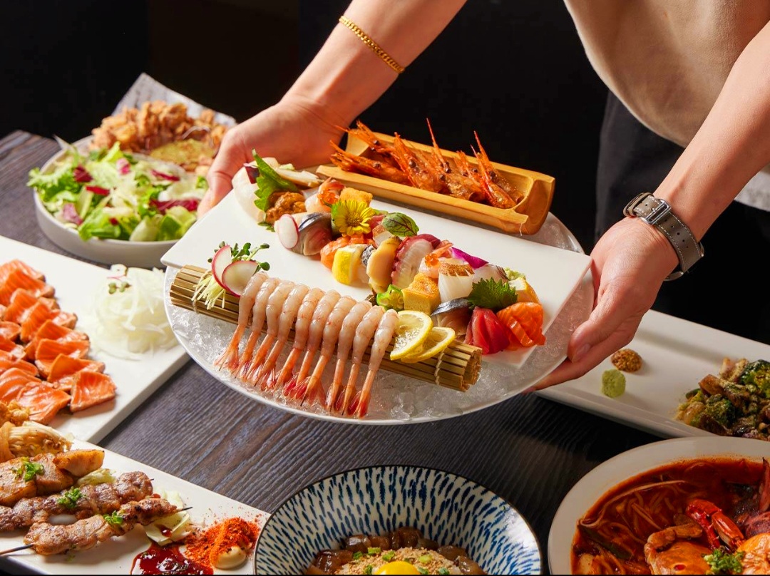 Tomo private room izakaya setting near SNU