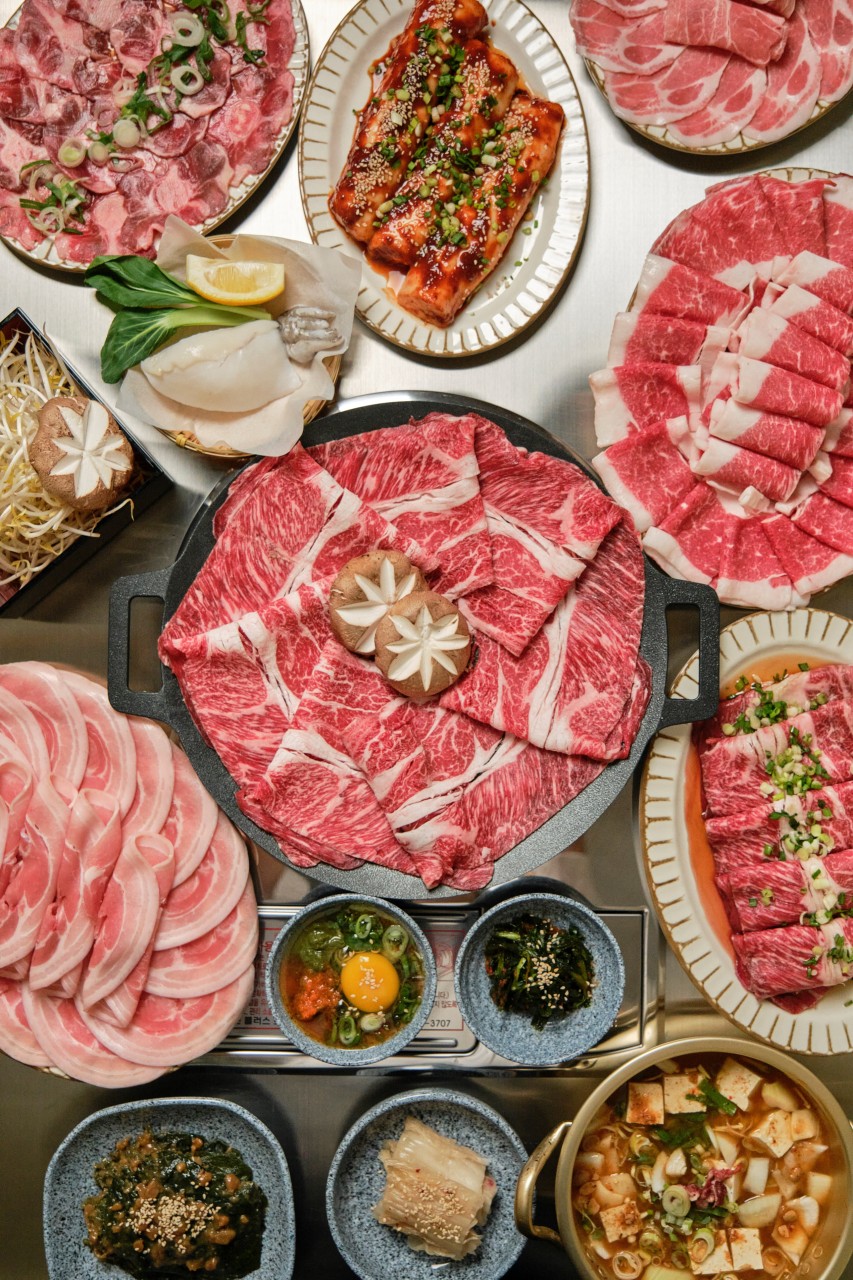 Hoilak grill with curated Korean beef and pork cuts