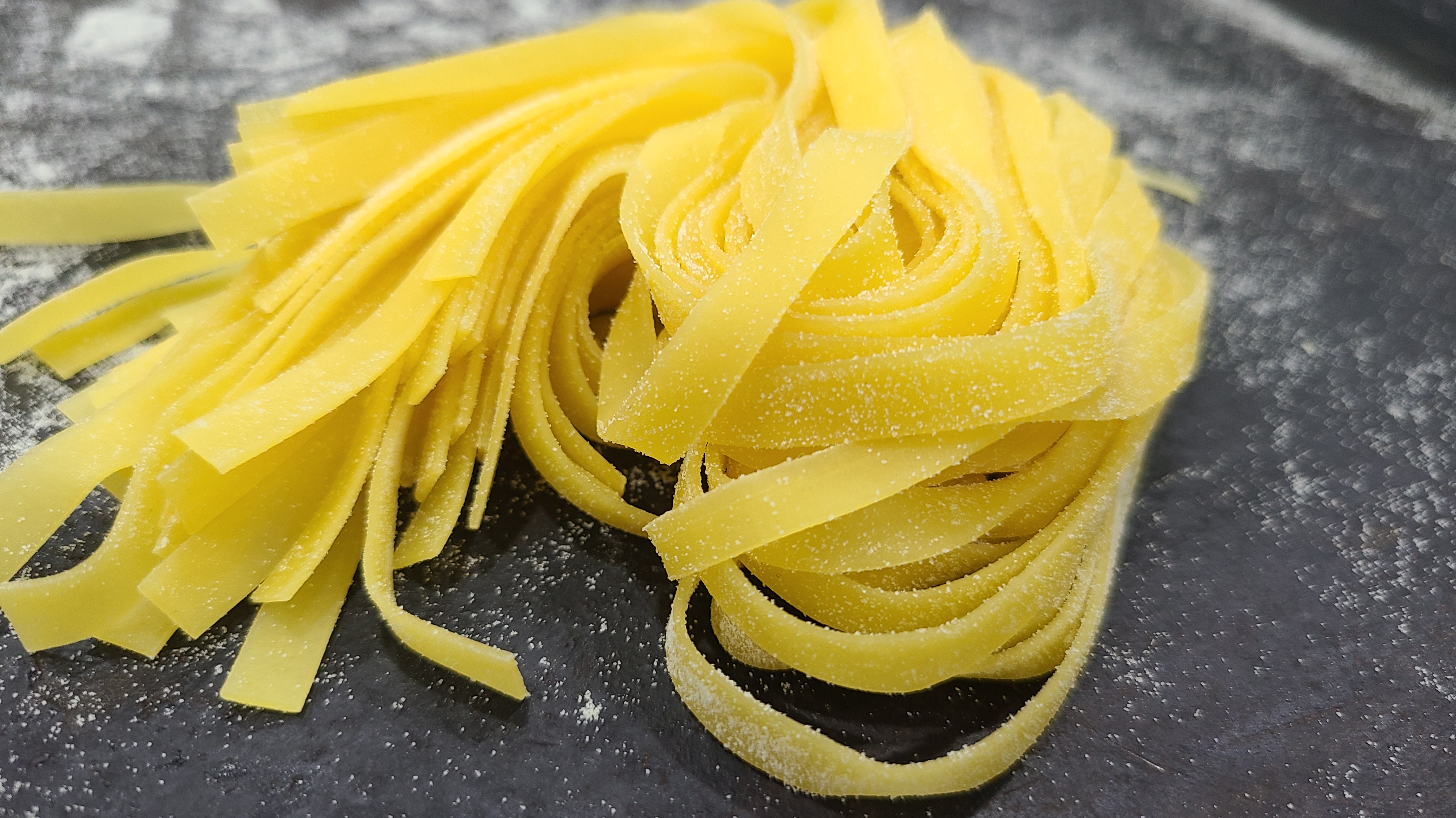 Matteo' Travelog fresh pasta being plated in Geumho