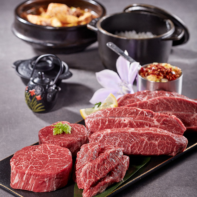 HOWANG韩牛套餐搭配时令小菜及烧烤服务