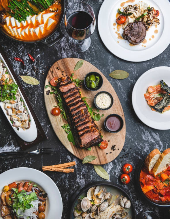 Dokkebi Cave 與現代百貨近旁溫馨的義式餐飲空間