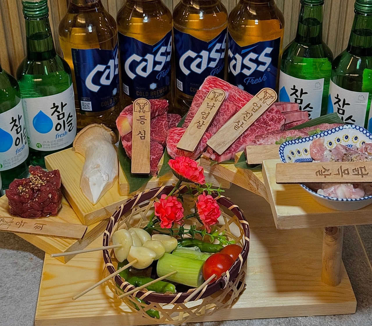 蚕室Yakiniku Wudam 1++韩牛切片烤制