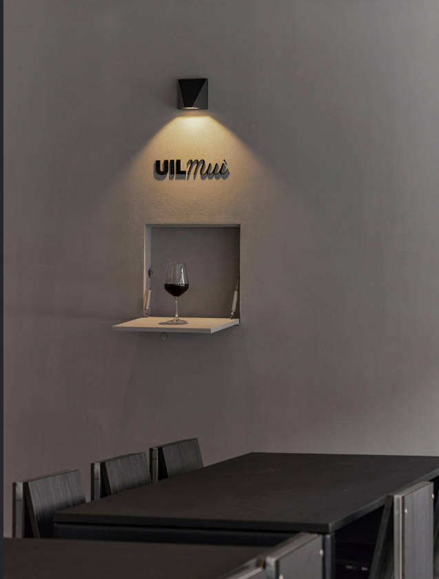 Modern Korean plates and wine at Uilmui