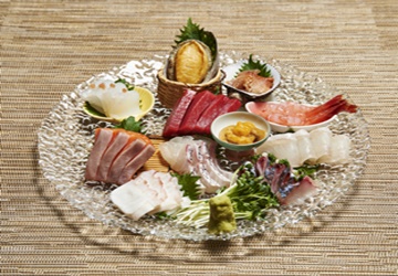 Caden izakaya counter with seasonal plates - Image 3